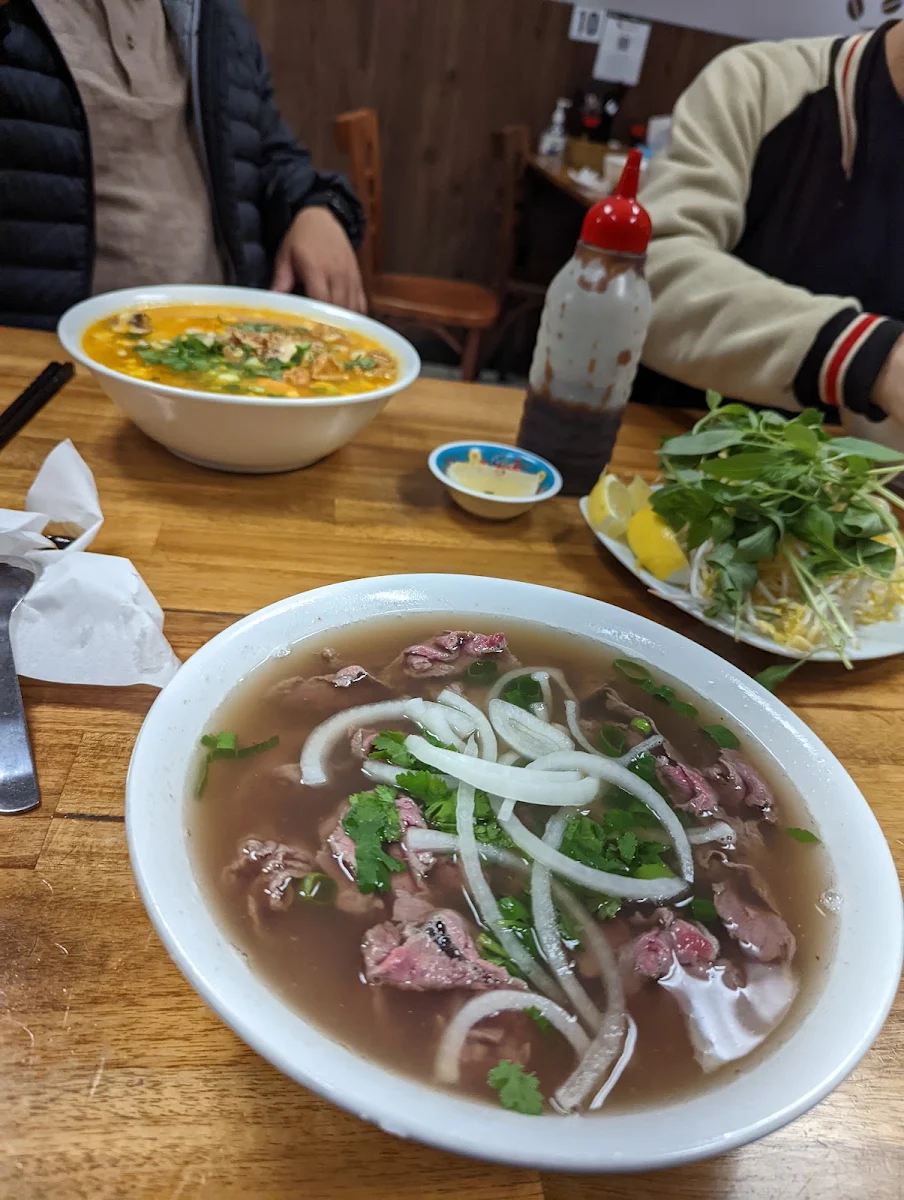 Phở Đặc, Pho Ever Yum