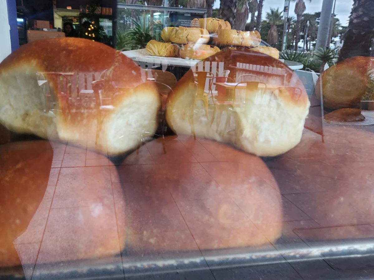 Bread Rolls, Manu's cafe and restaurant