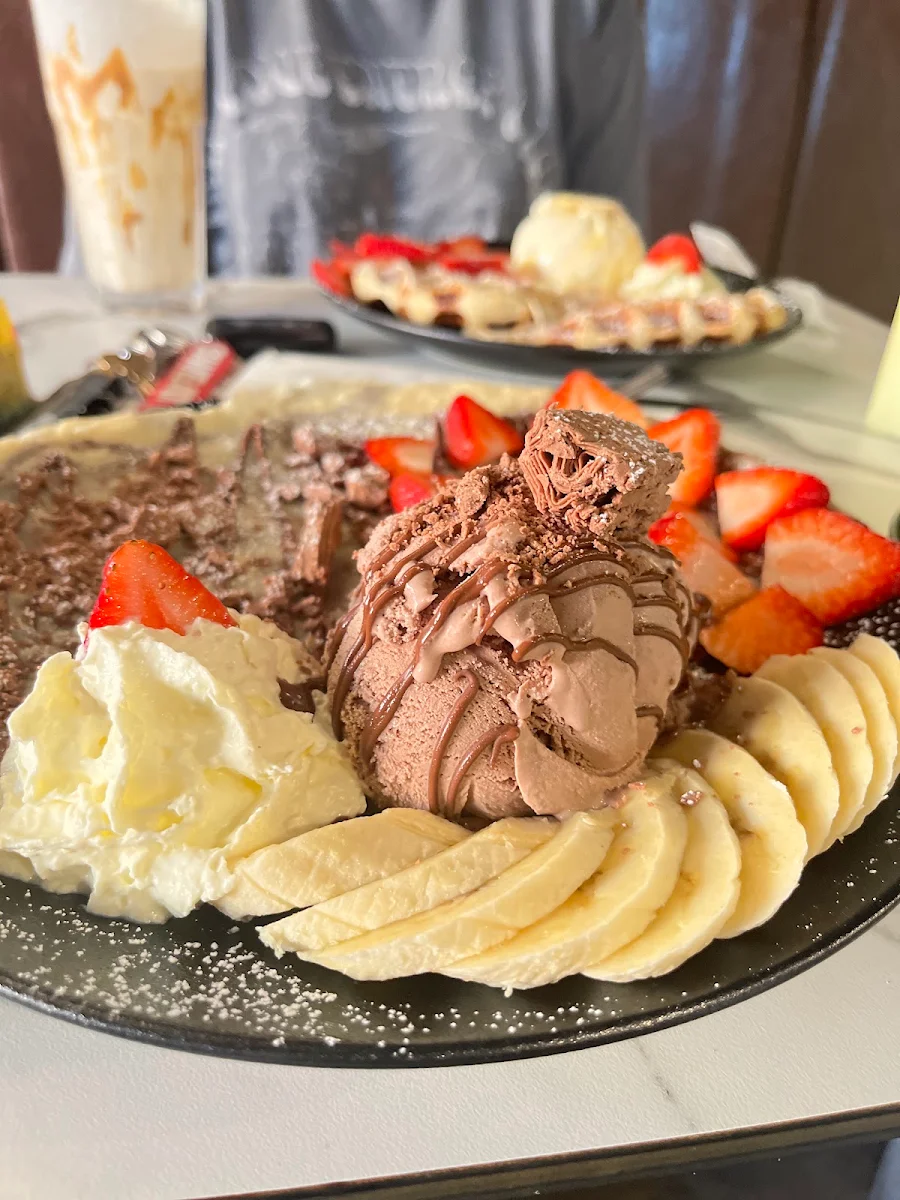 Highlights, Dolce Dessert Bar