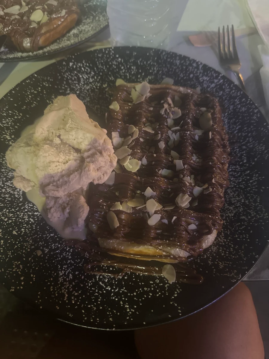 Highlights, Dolce Dessert Bar
