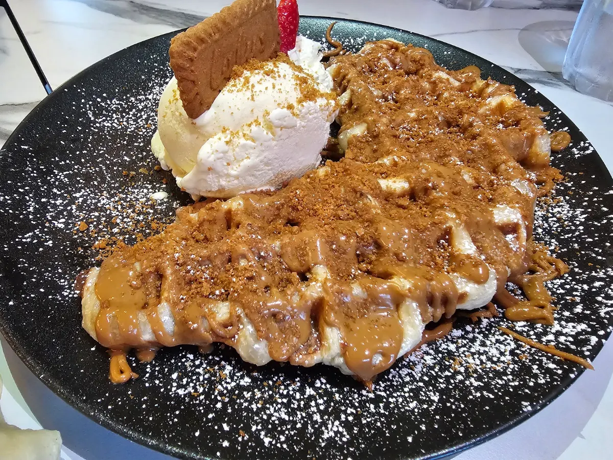 Highlights, Dolce Dessert Bar