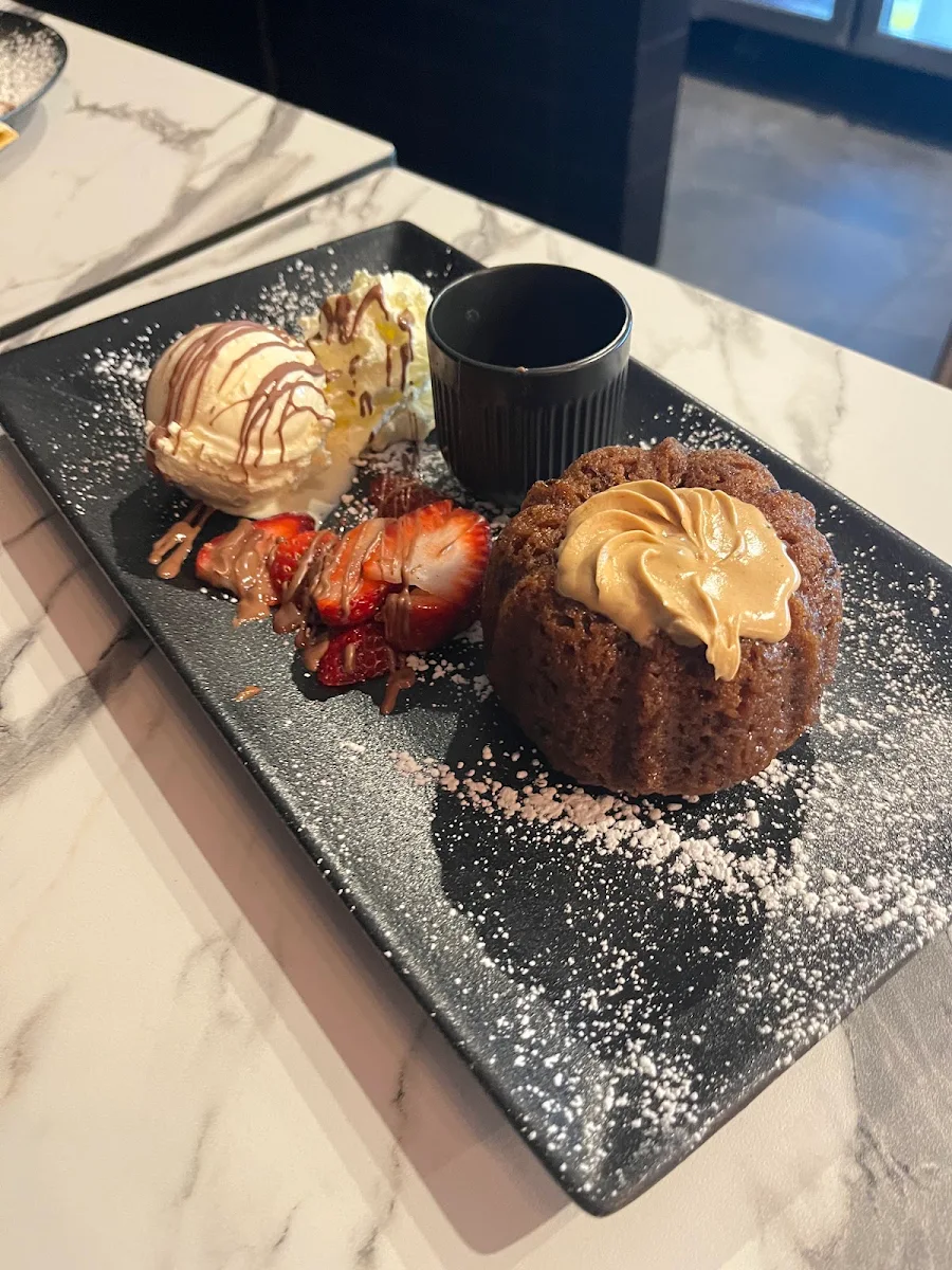 Highlights, Dolce Dessert Bar