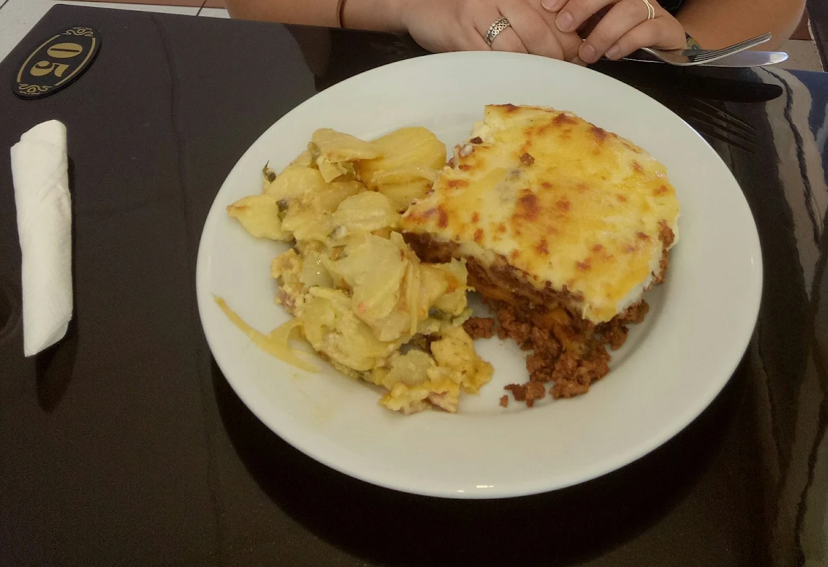 Lasagna with Potato Bake