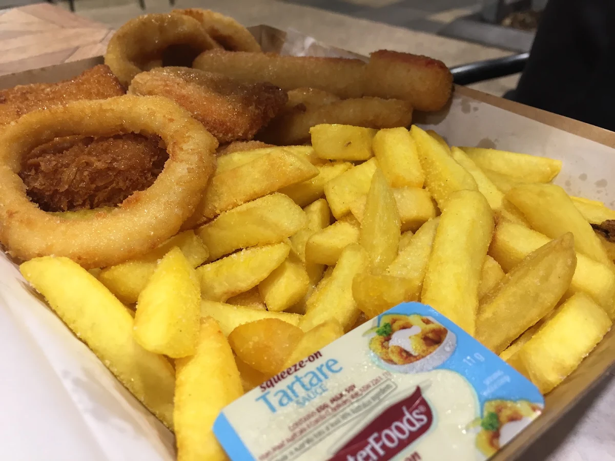 Highlights, Noah's Ark Fish Bar & Eatery