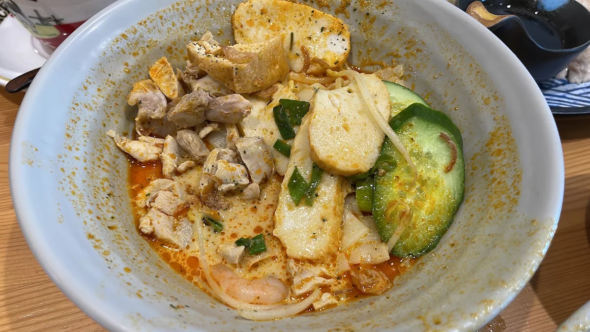 Milky, Ricky's Chicken Rice@NTH ADL