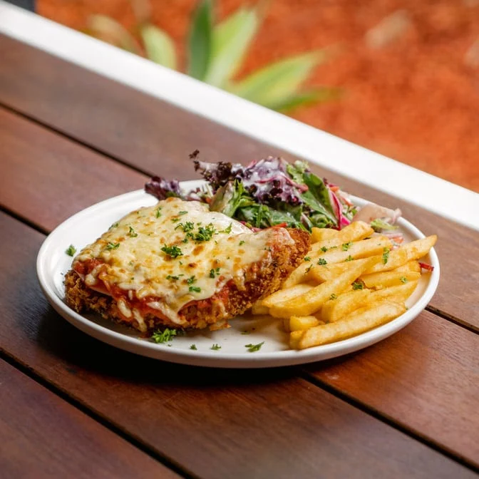 Highlights, Runaway Bay Tavern