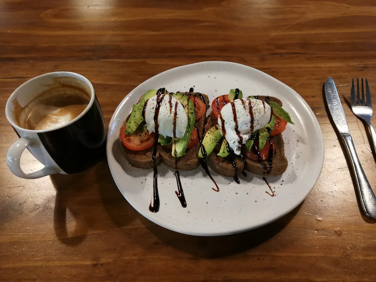 Highlights, Chill In Cafe