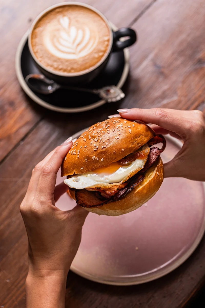 Highlights, Finn & Co Cafe Emu Plains