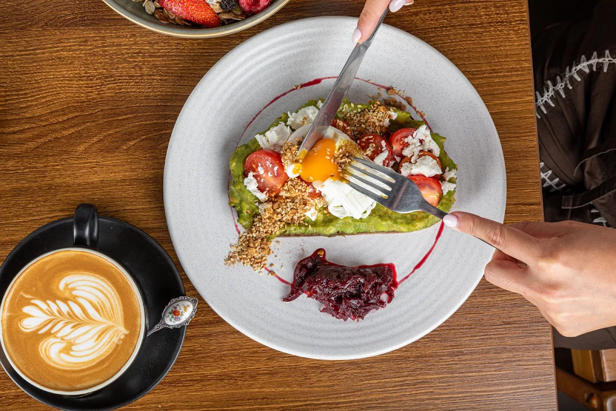 Highlights, Finn & Co Cafe Emu Plains