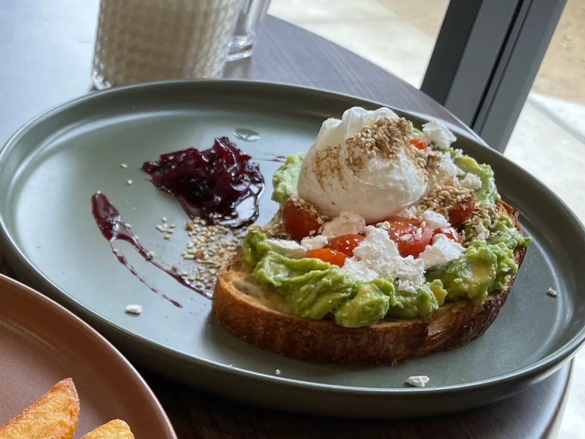 Highlights, Finn & Co Cafe Emu Plains