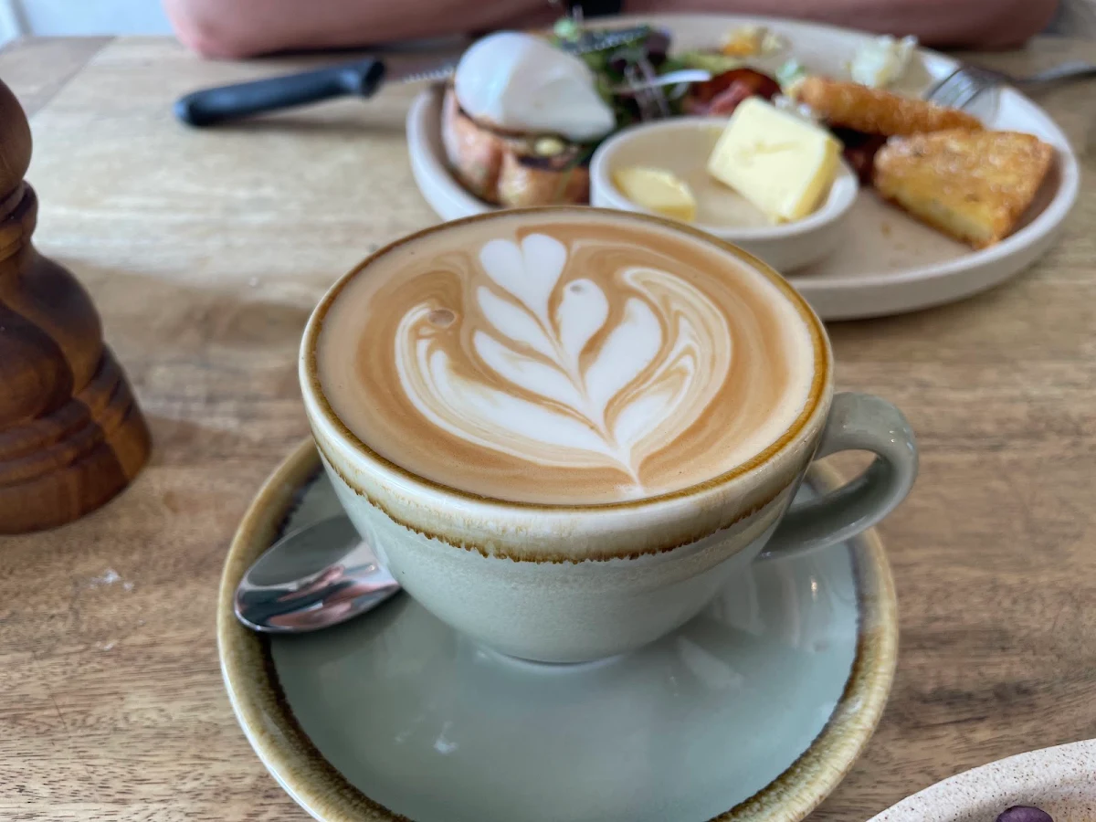 Oat Flat White, The Belle General