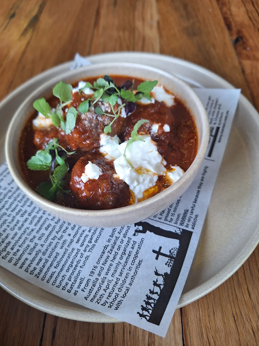Meatballs, SUBLIME LOUNGE