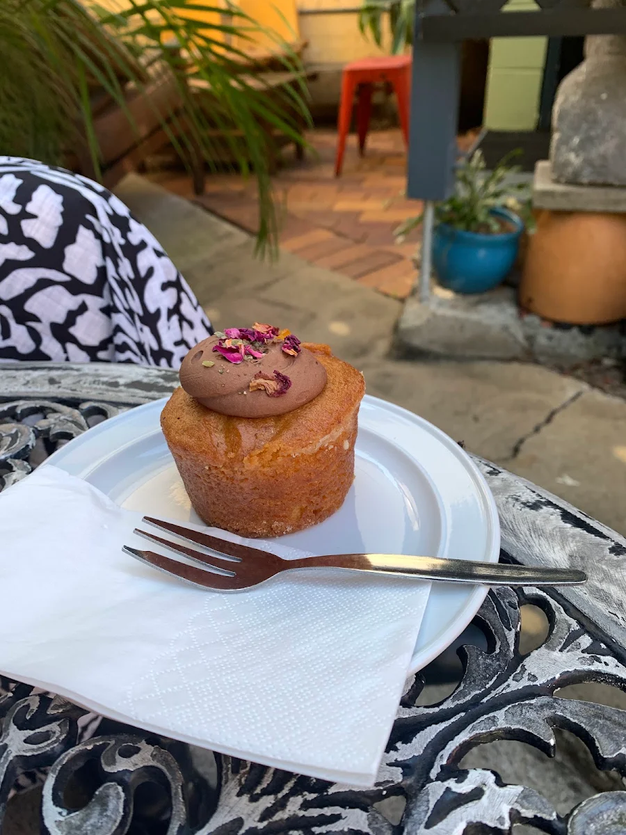 Orange Cake, Paper Moon Coffee House and Functions