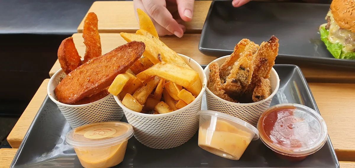 Shared Plate Chips, Grill'd Burgers - Macarthur Square