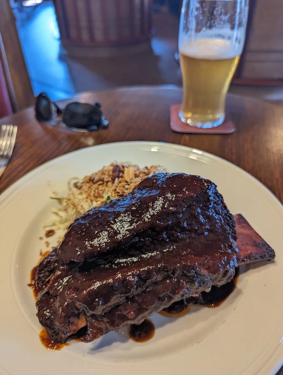 Rib, Royal Oak Hotel
