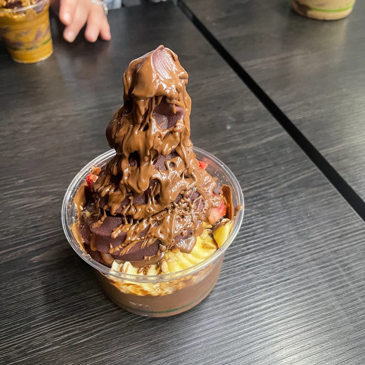 Highlights, Aa-sah-ee Acai Bar