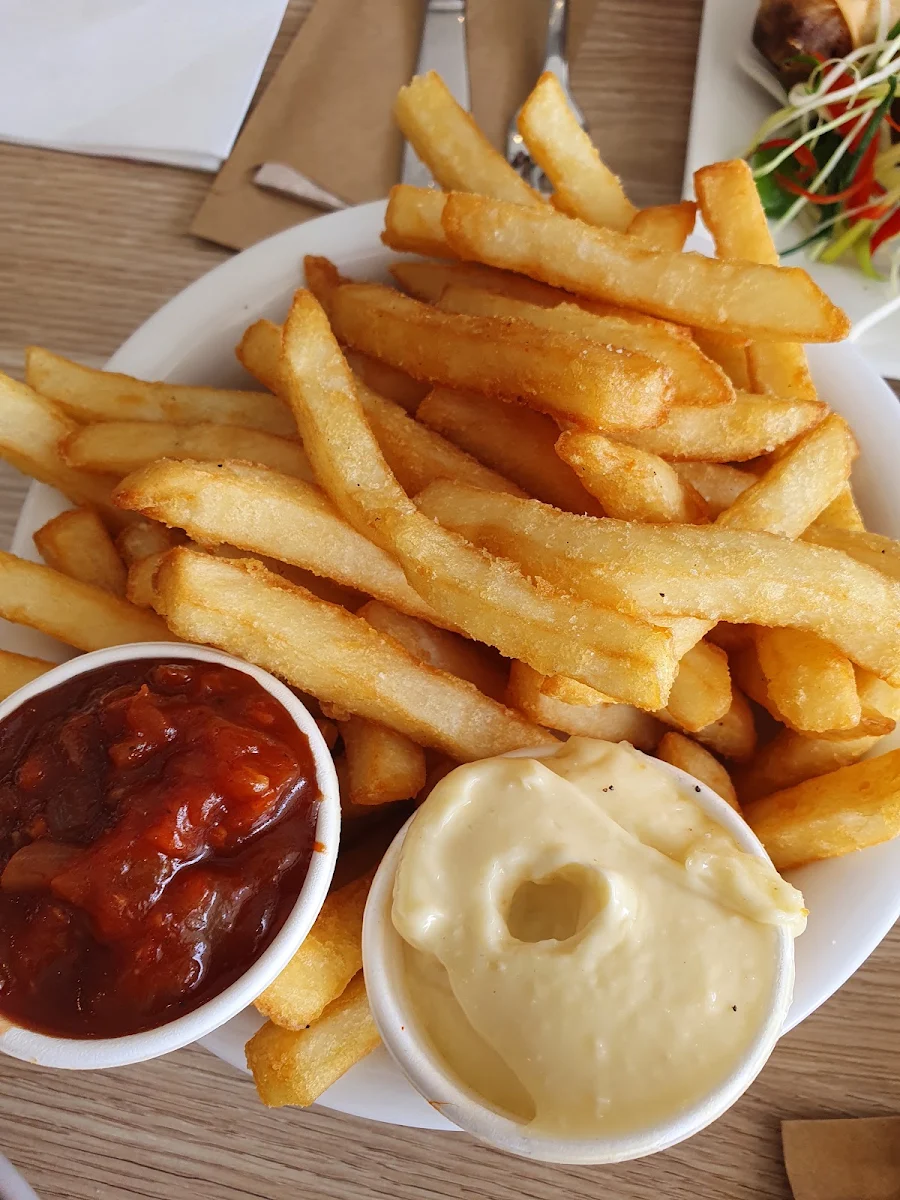 Chips and Dips, The Jetty Bar