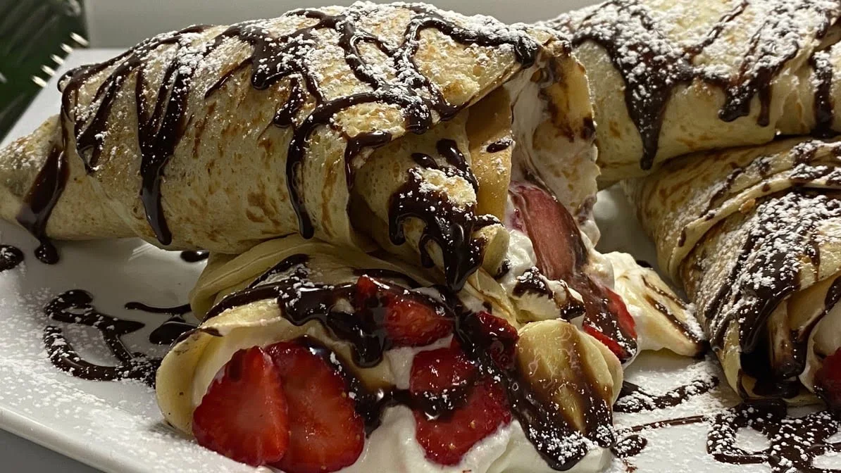 Highlights, Magic Bites Crepes Acai