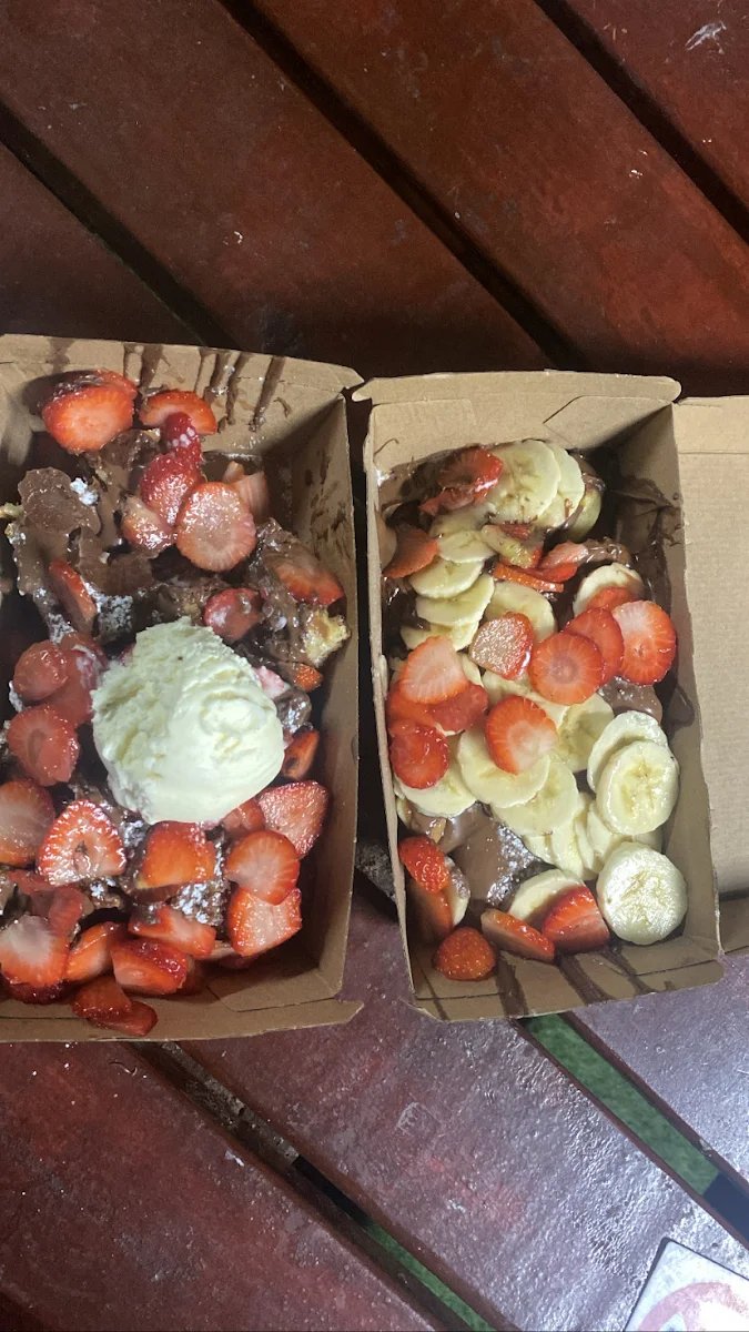 Highlights, Magic Bites Crepes Acai