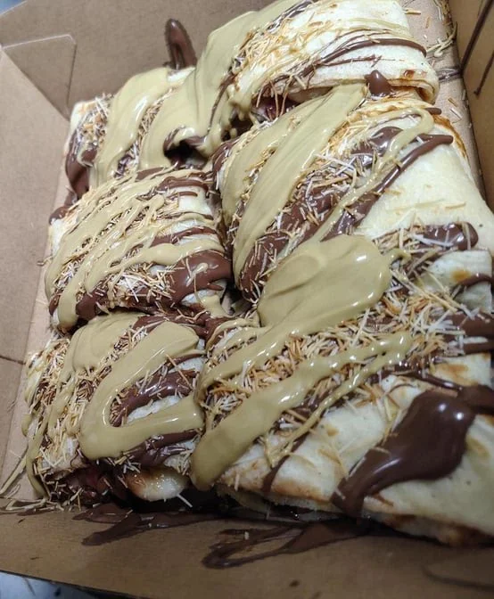 Highlights, Magic Bites Crepes Acai