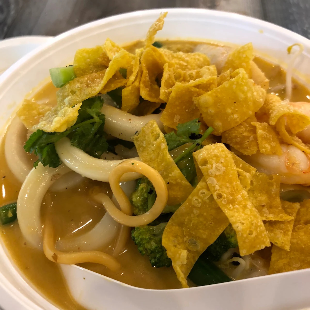 Laksa, At Thai Cuisine (ร้านกินปลา)