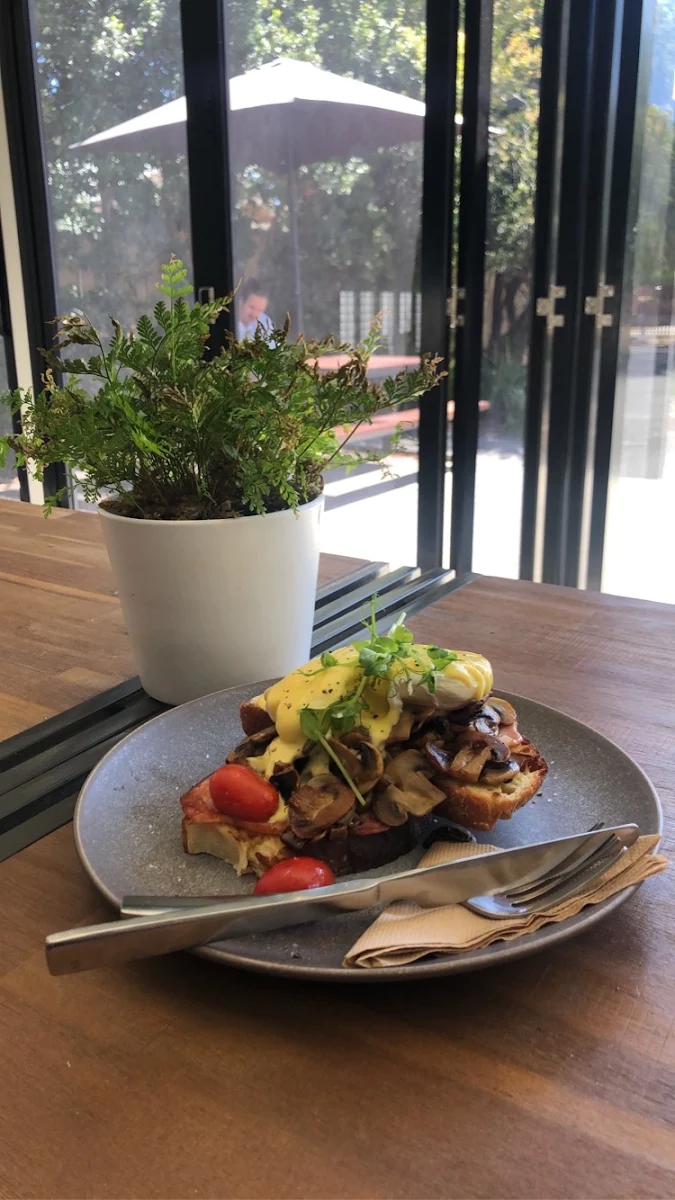 Mushroom Stack, The Overflow Cafe