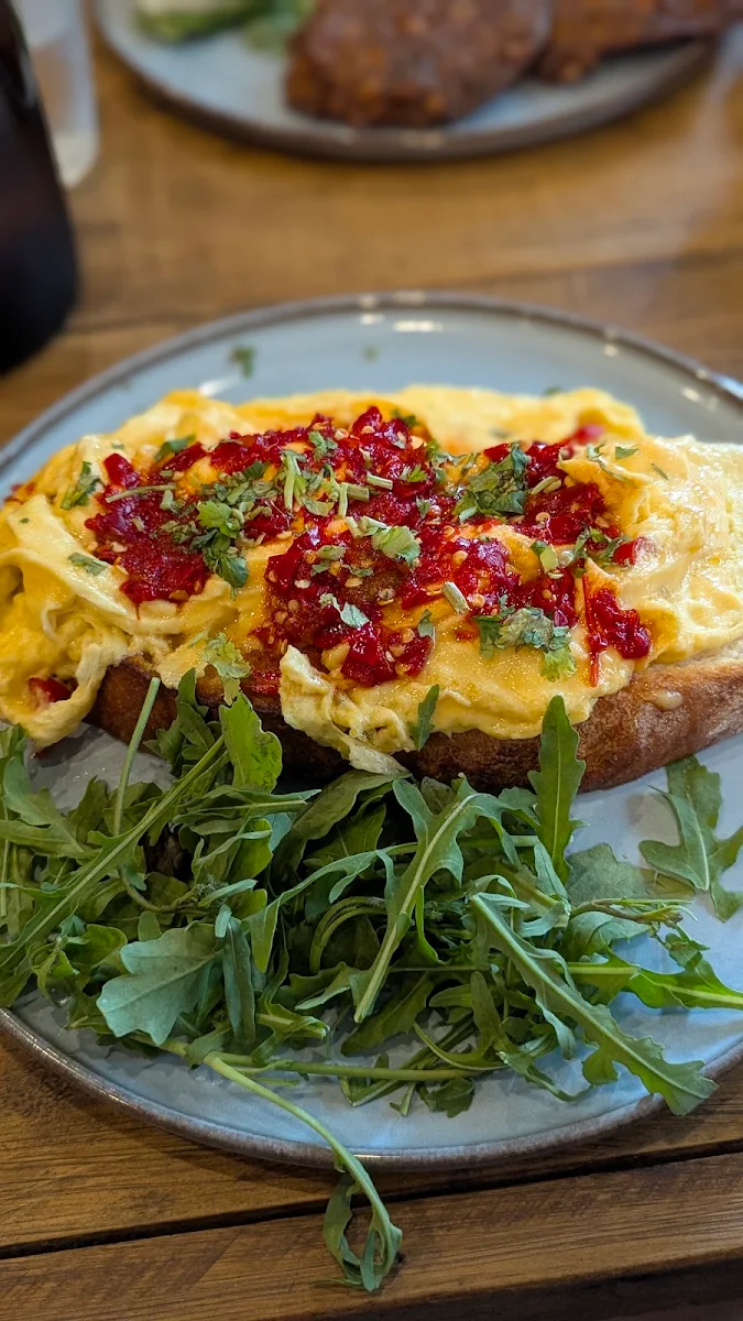 Chilli Scrambled Eggs