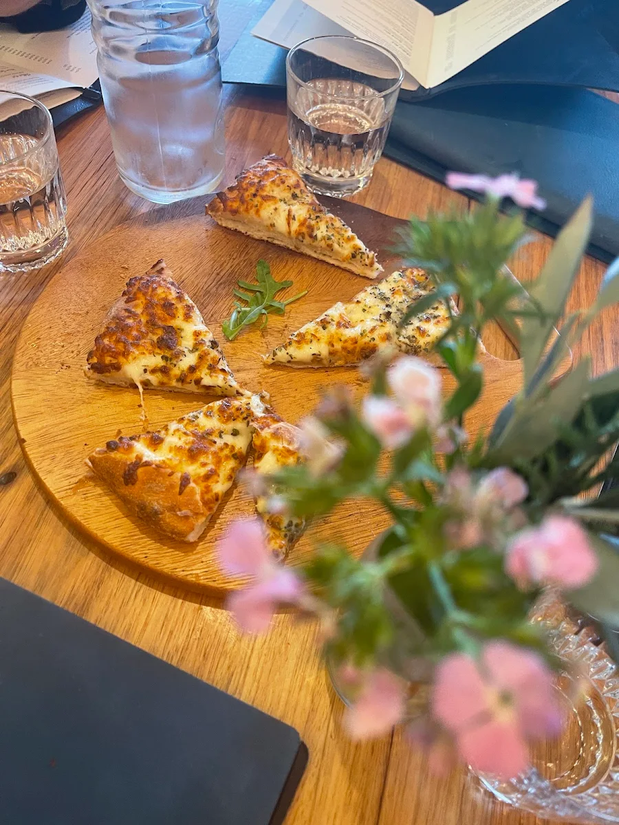 Highlights, Watsonia Wine Bar