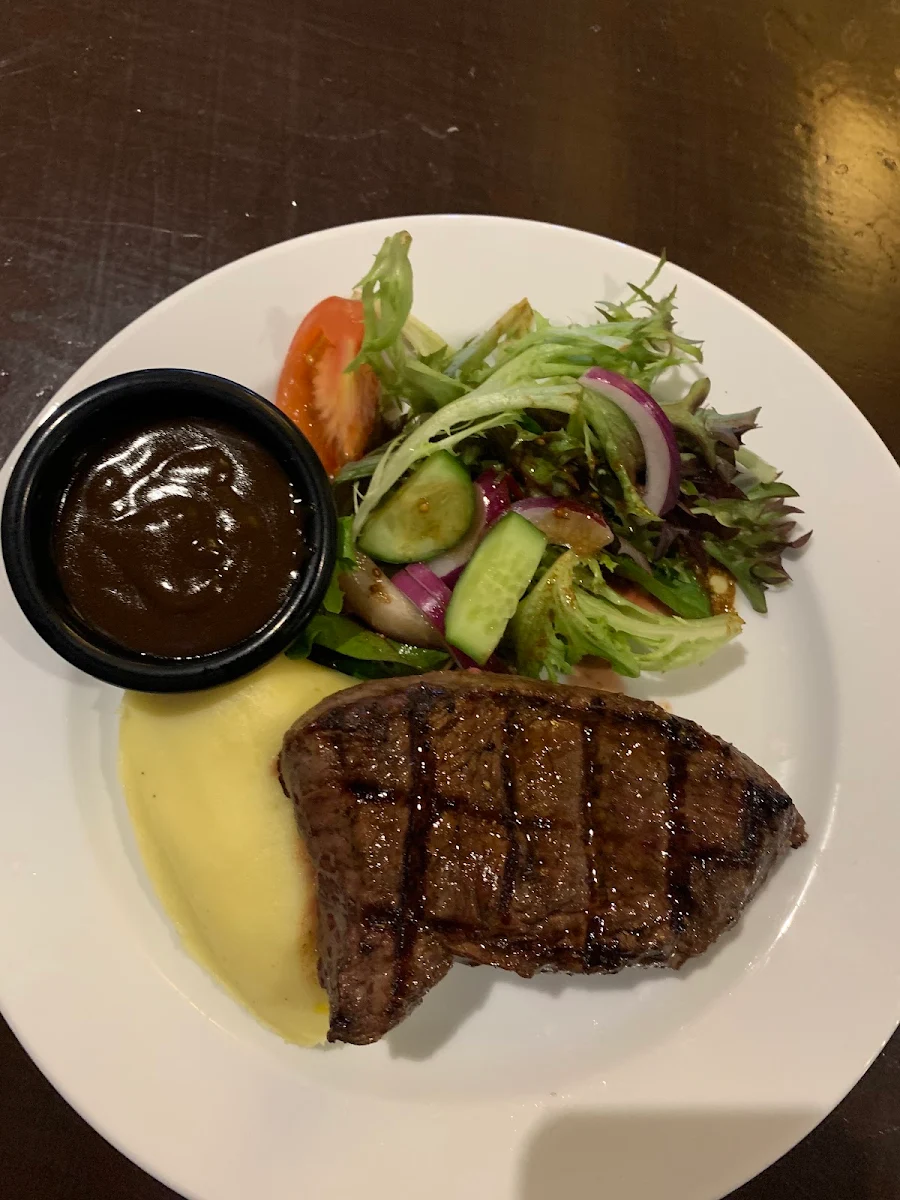 T Bone Steak, Maloney's Hotel