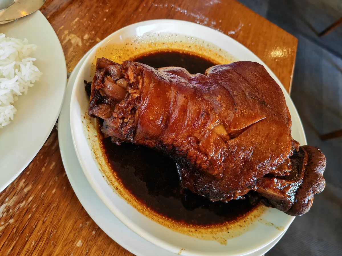 Braised Pork Knuckle on Rice