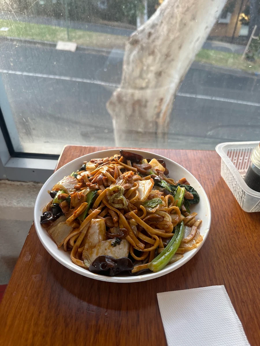 Shanghai Fried Noodle