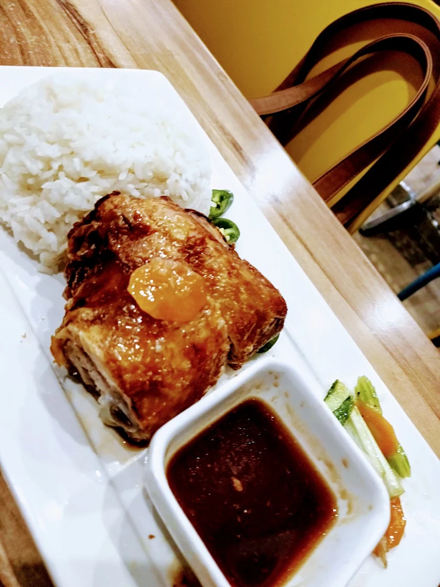 Crispy Chicken with Steamed Rice