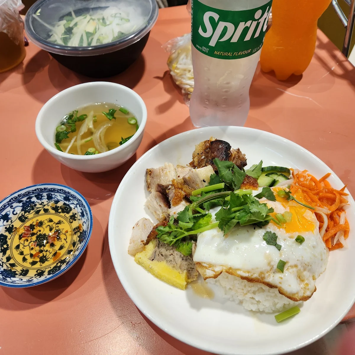 Crispy Pork, Rice N Roll