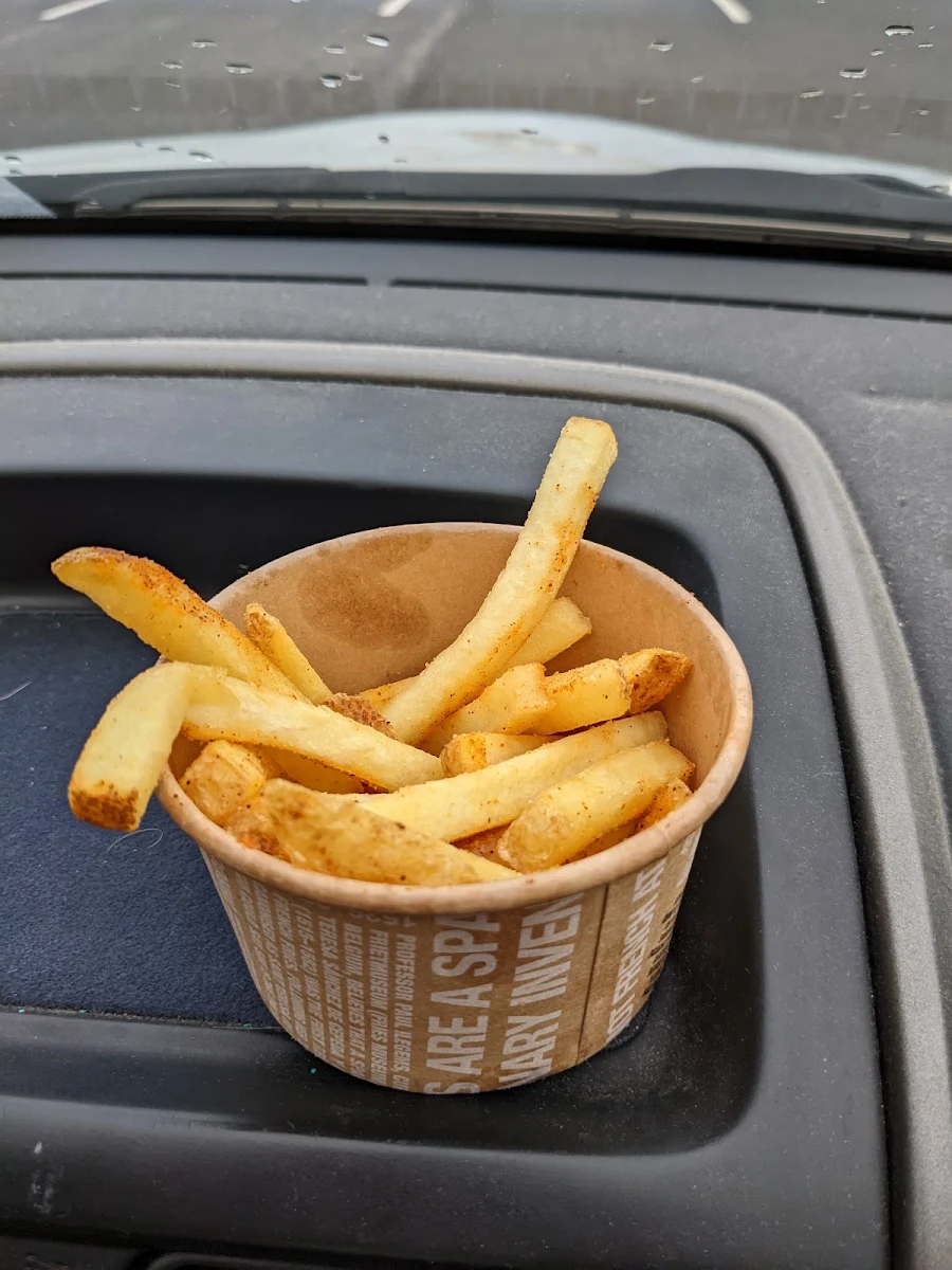 Chips, Guzman y Gomez - Burnside