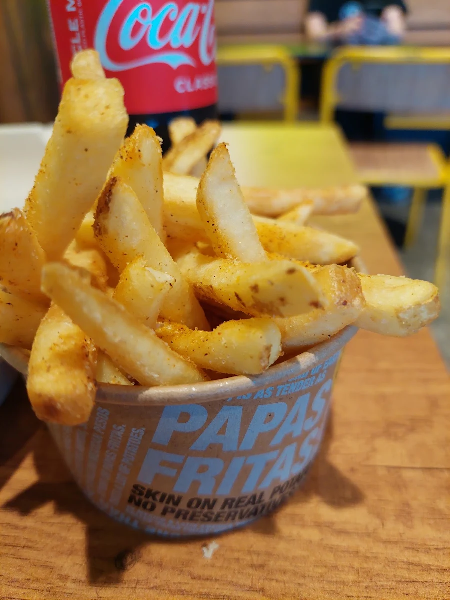 Fries, Guzman y Gomez - Burnside