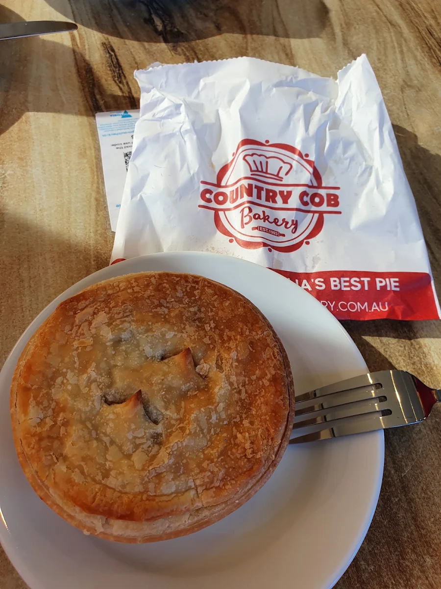 Plain Beef Pie, Country Cob Bakery - Springvale