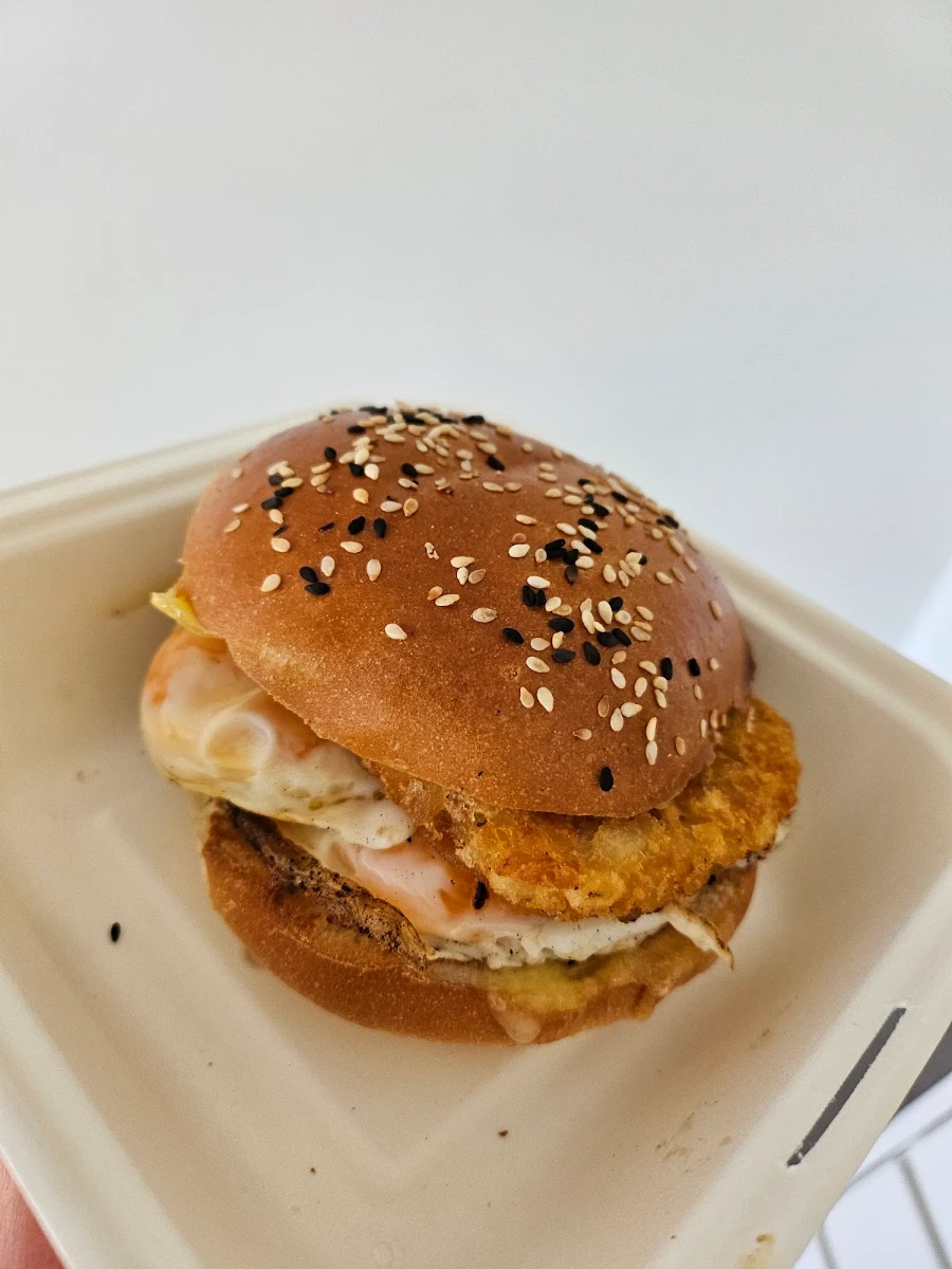 Double Egg & Hash Brown Roll, Evolve Wahroonga
