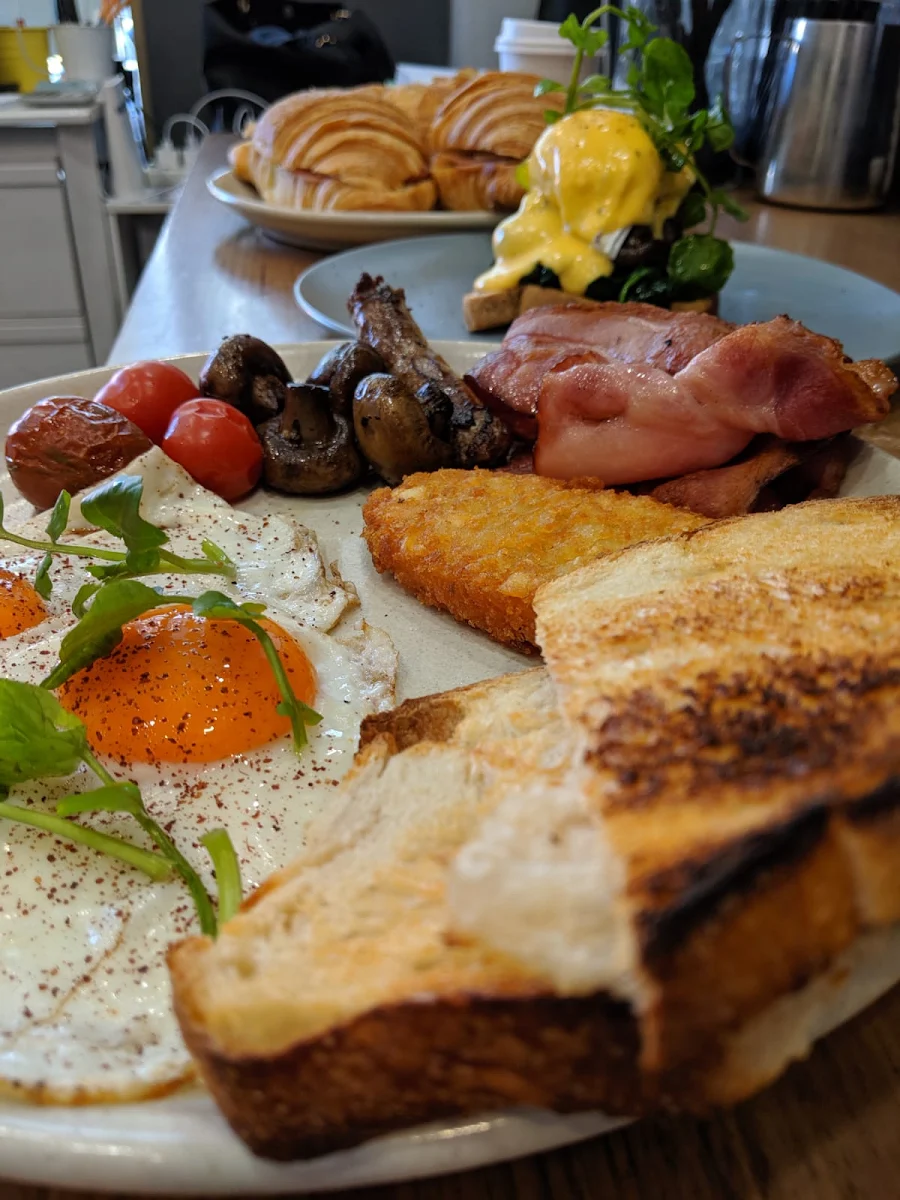 eVolve Big Breakfast, Evolve Wahroonga