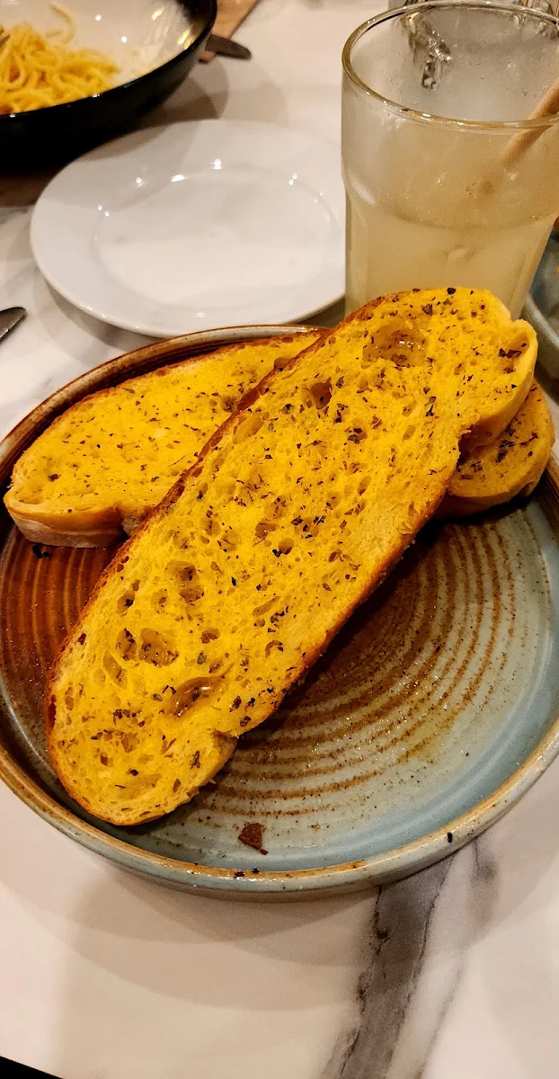 Garlic Bread, La Cucina
