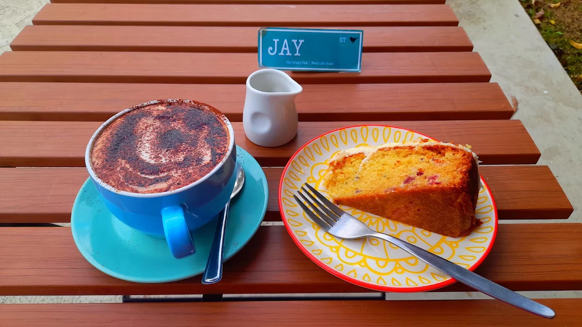 Highlights, The Aviary Cafe