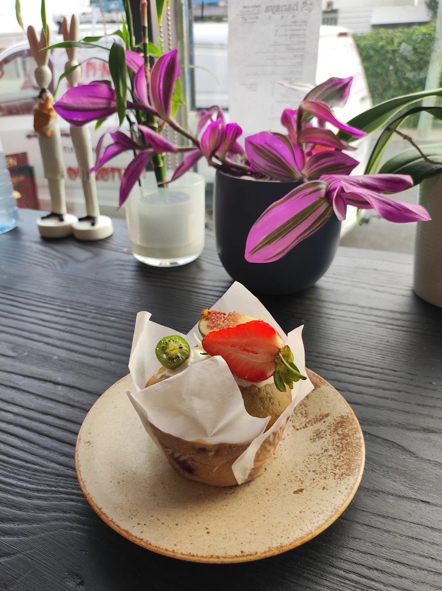 Raspberry Muffin, Hanaya Fusion Cafe