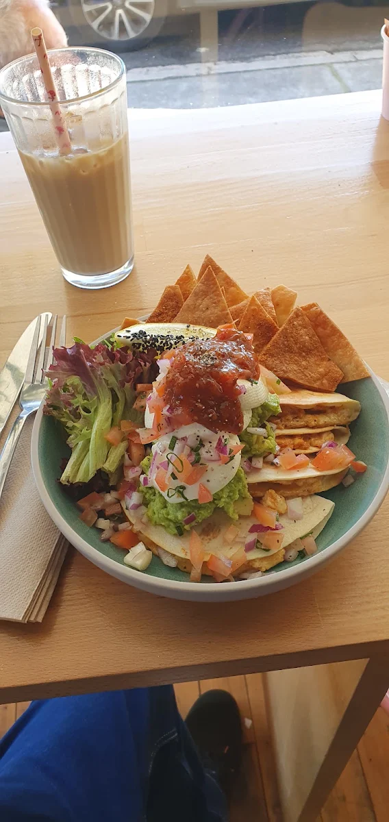 Chicken Quesadilla Plate