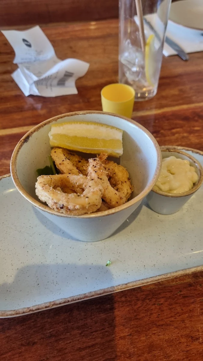 Squidrings, Midland Tavern Bar & Grill
