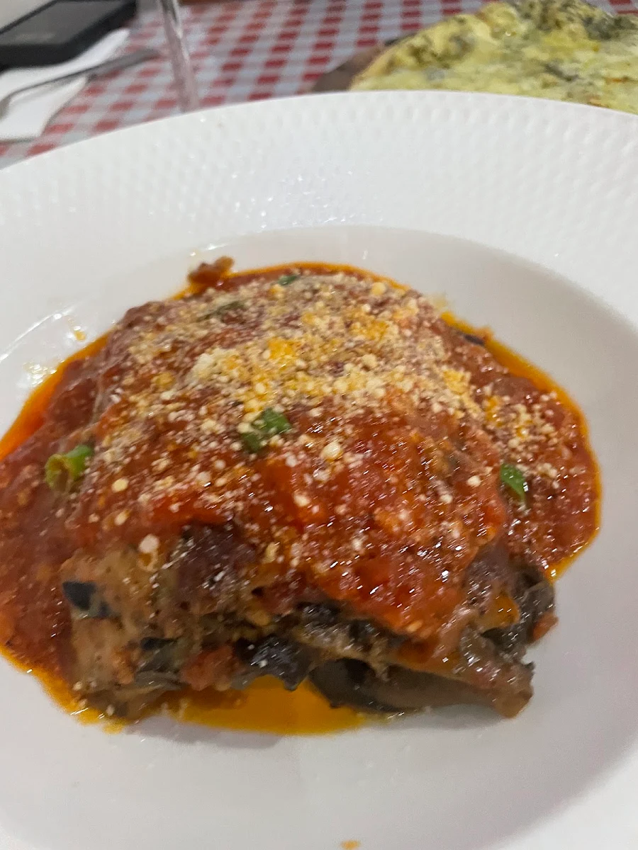 Highlights, Pappar Delles Restaurant
