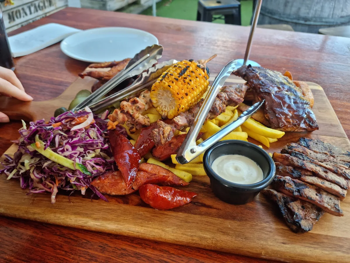 Meat Platter, 81 Bar & Grill