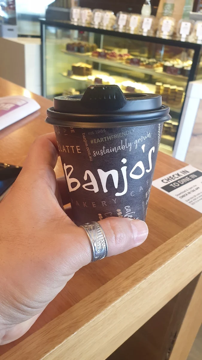 Late, Banjo’s Bakery Café – Lindisfarne