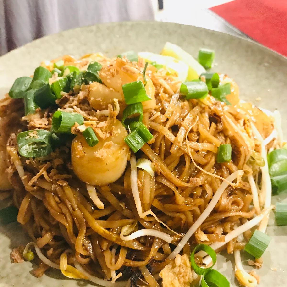 Pad Thai with Scallops