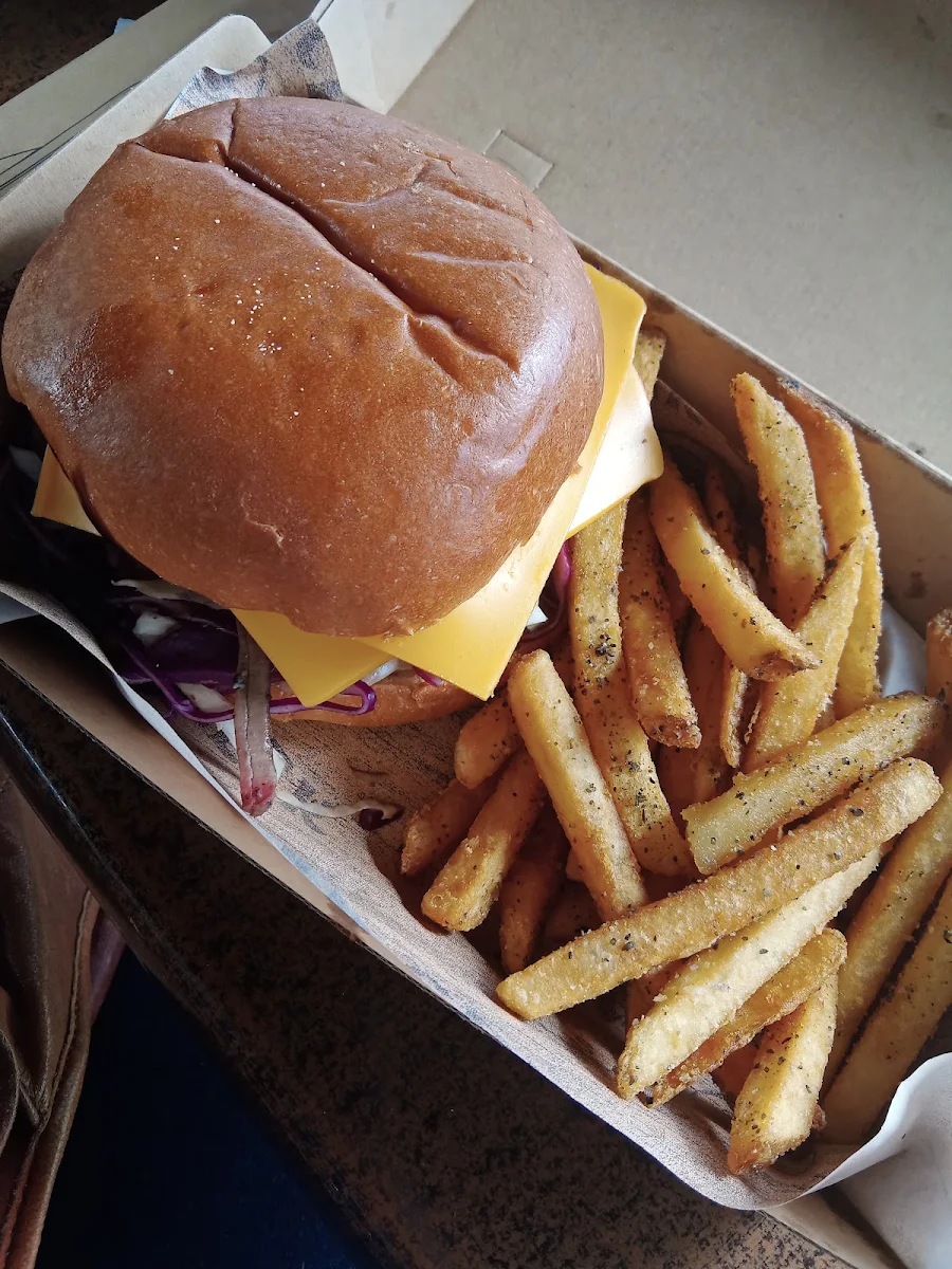 Highlights, Sugar Creek Smokehouse