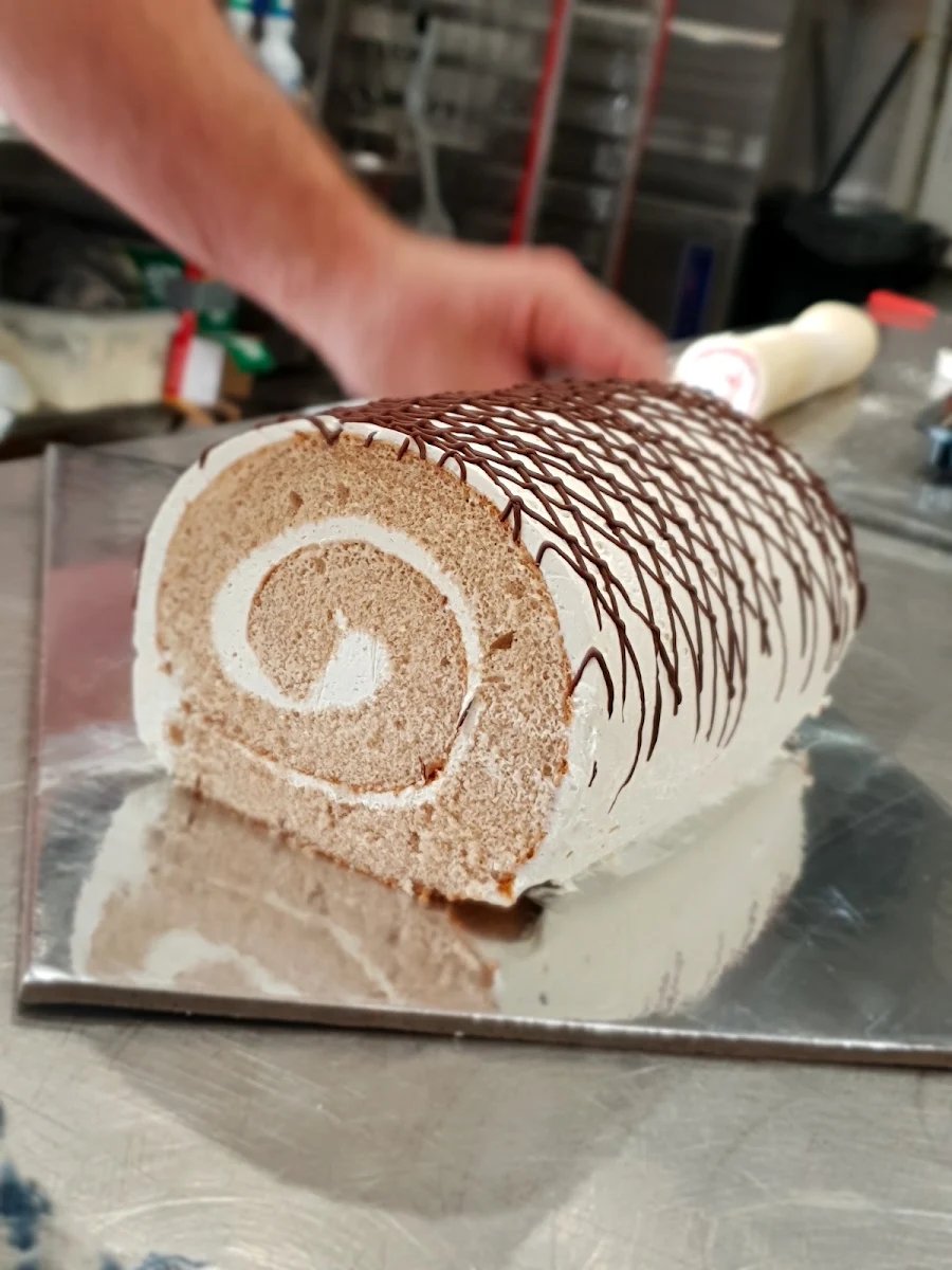 Highlights, Cake Bake Brew