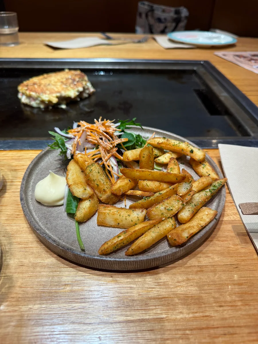 Potato Fries with Truffle Salt and Seaweed